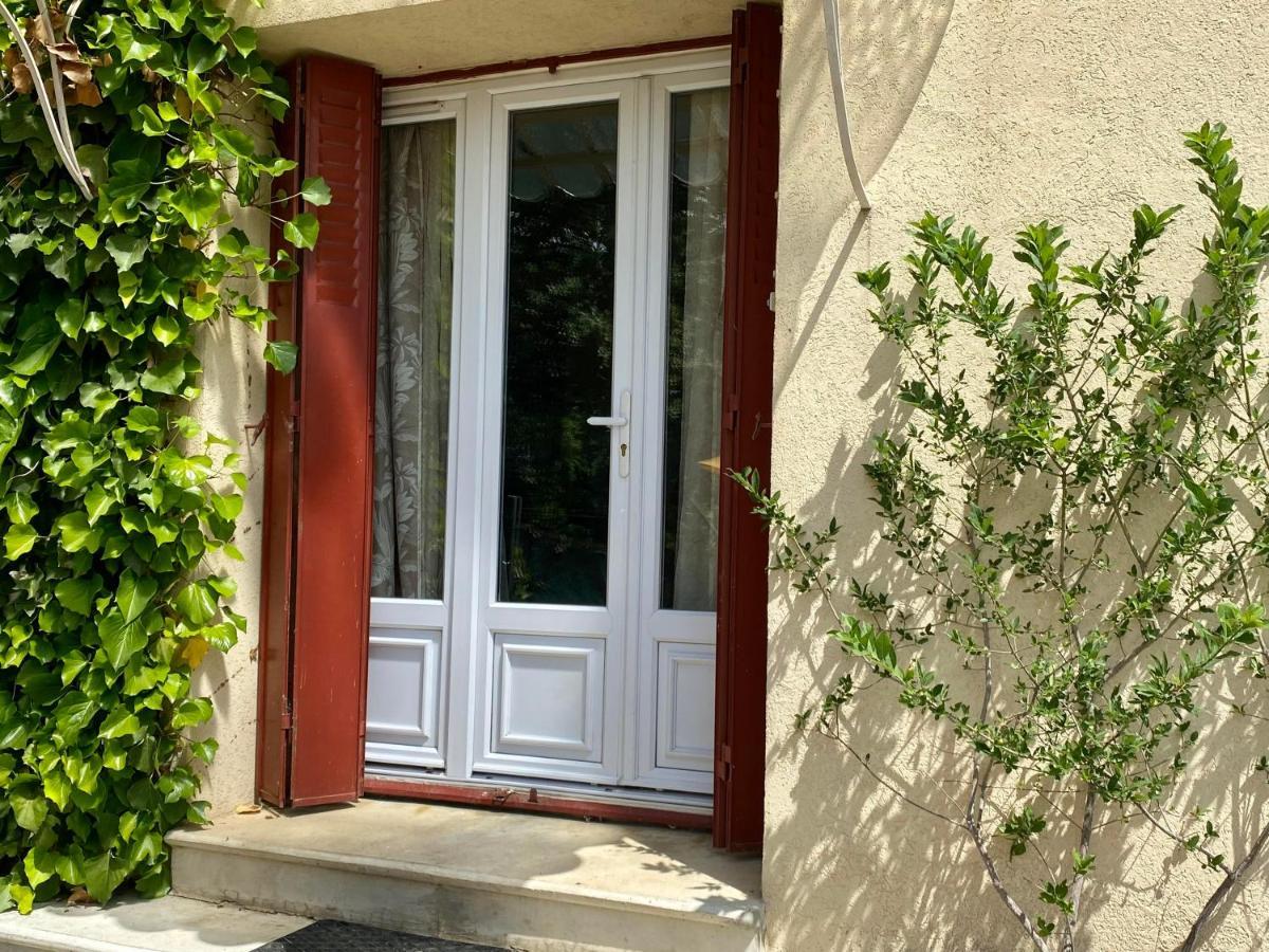Appartement F3 De 60 M² Au Rez De Chaussee D'Une Villa Vezenobres Exterior foto